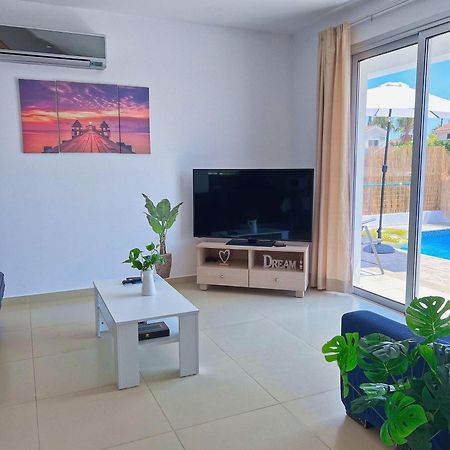 3 Bedroom Coral Bay Beach Seaview Villa II Private Pool מראה חיצוני תמונה