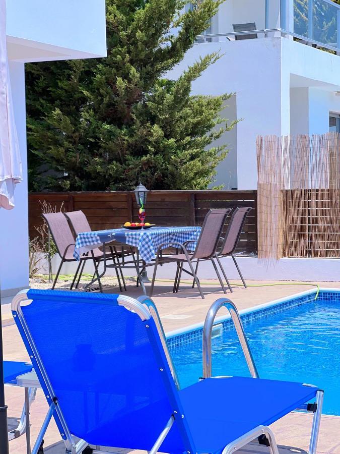 3 Bedroom Coral Bay Beach Seaview Villa II Private Pool מראה חיצוני תמונה